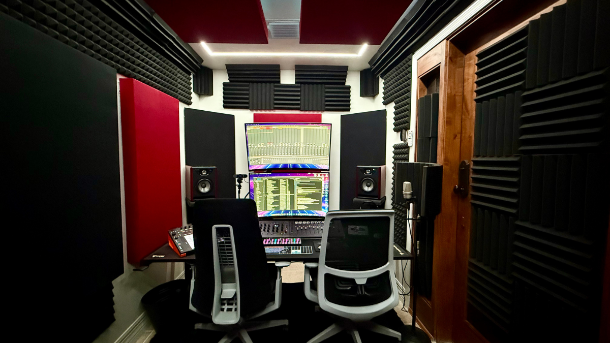 STUDIO